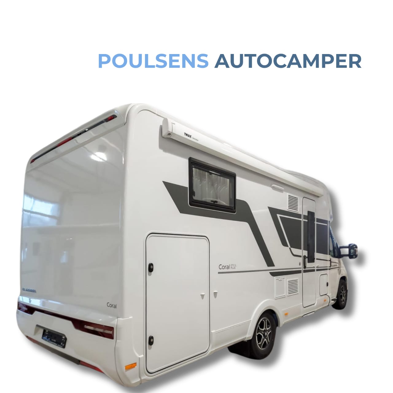 Vue arrière du Adria Coral Plus 670 SL avec auvent