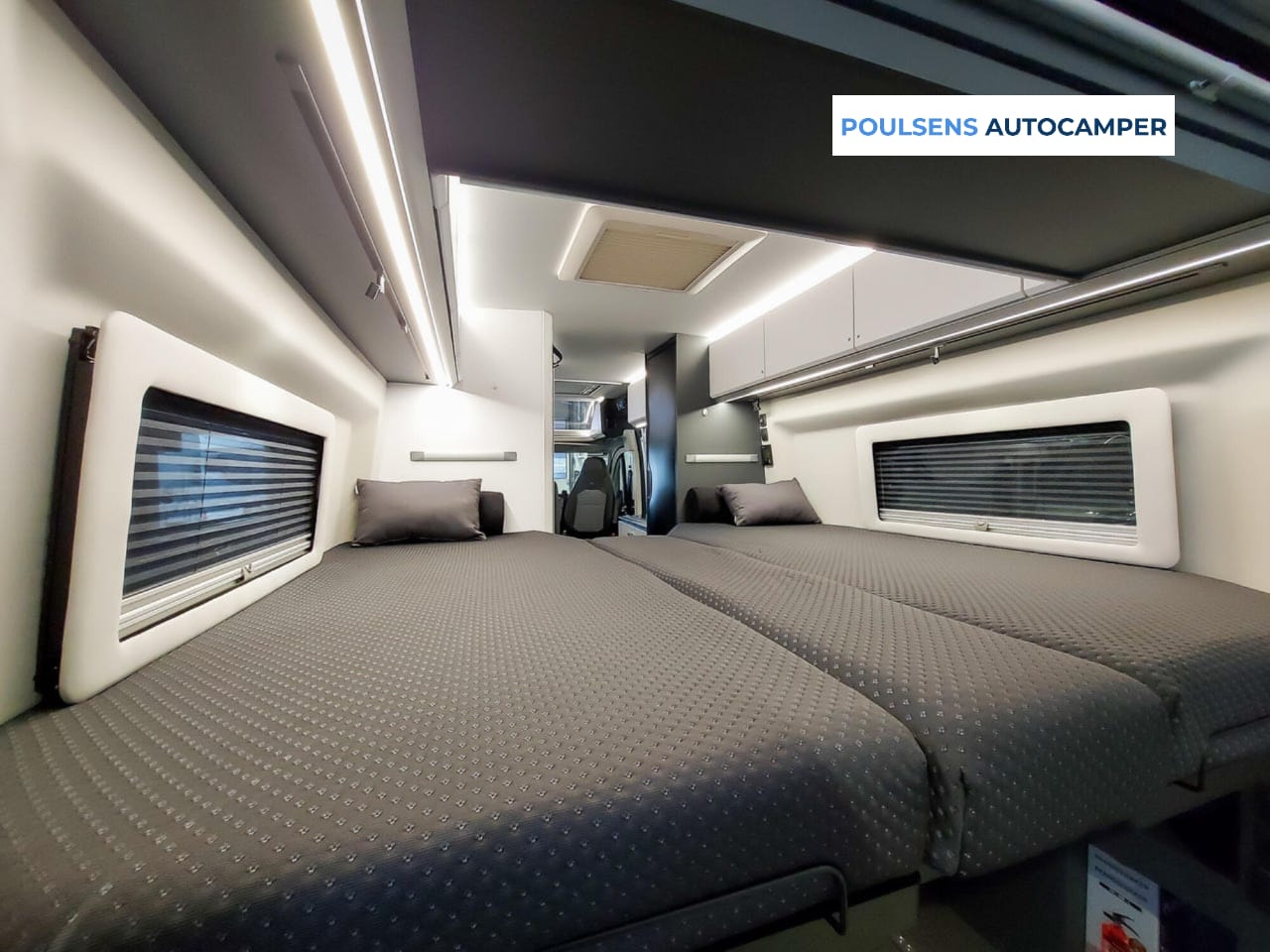 Espace couchage du Adria Twin Supreme 640 SLB avec lits simples