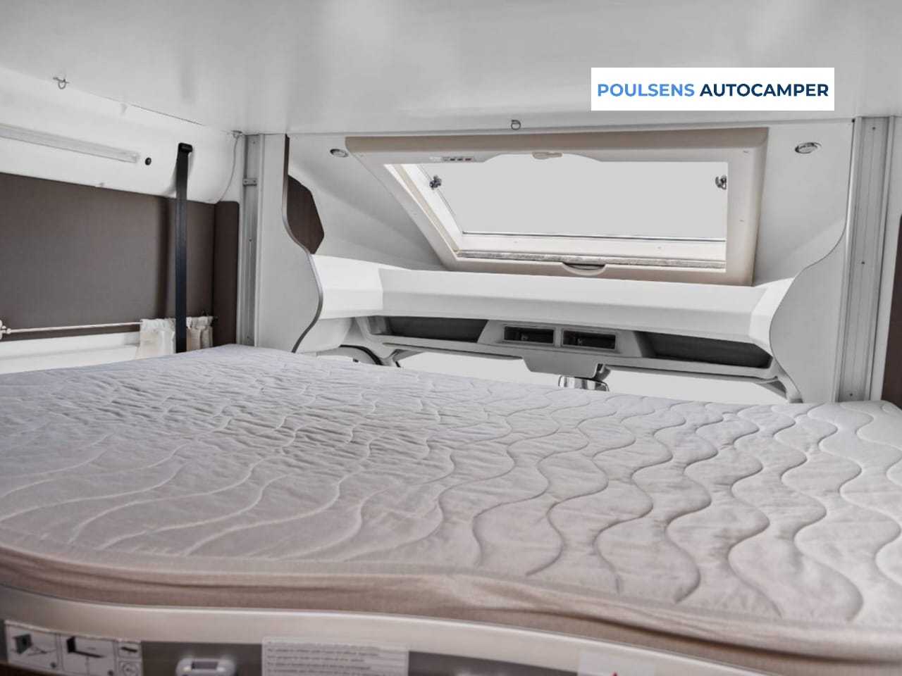 Espace couchage du Benimar Tessoro 481