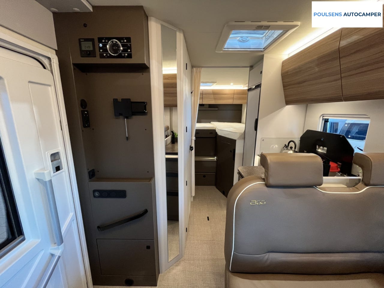 Salon intérieur du Bürstner B66