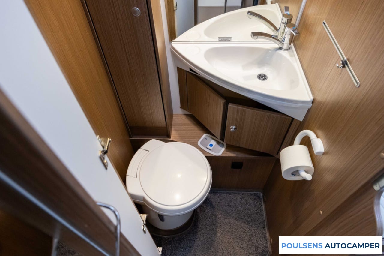 Salle de bain du Carado T 447 2019