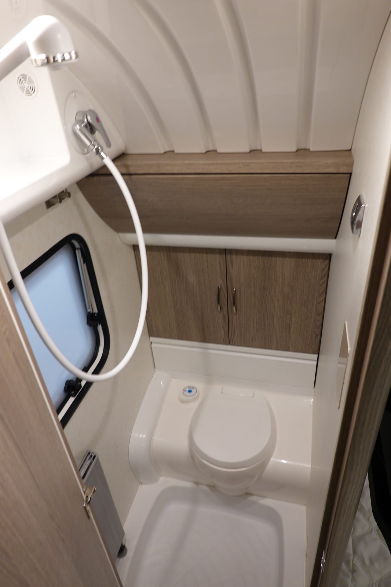 Salle de bain de la Hobby 720 UKFe Prestige
