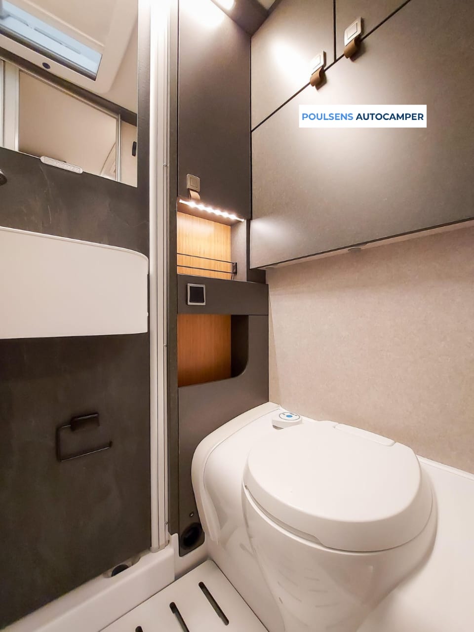 Salle de bain du Hymer ML‑T 570 CrossOver