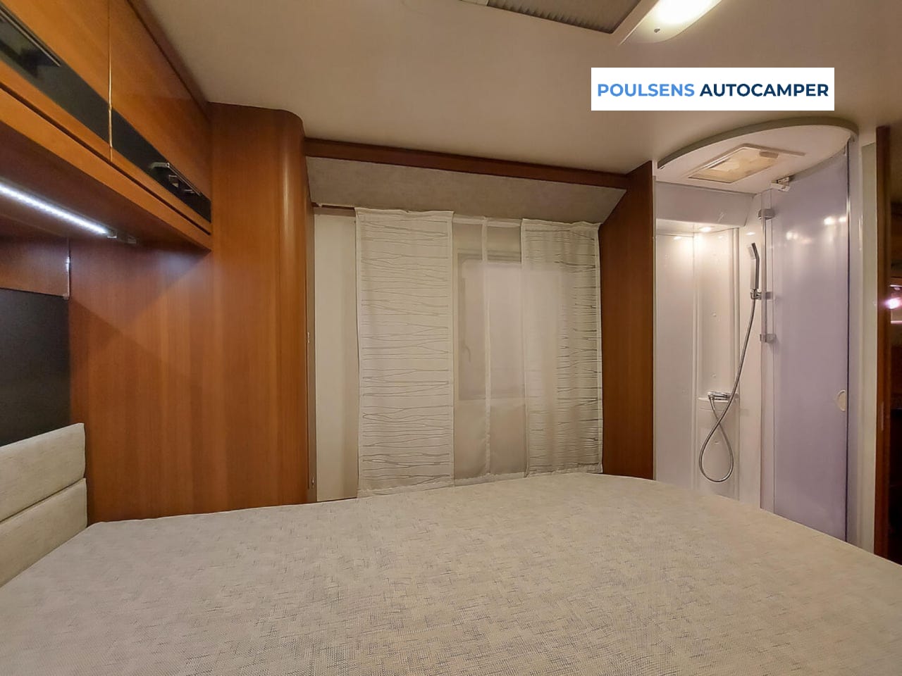 Espace couchage du LMC I 745 Sportline 2015 avec lit double