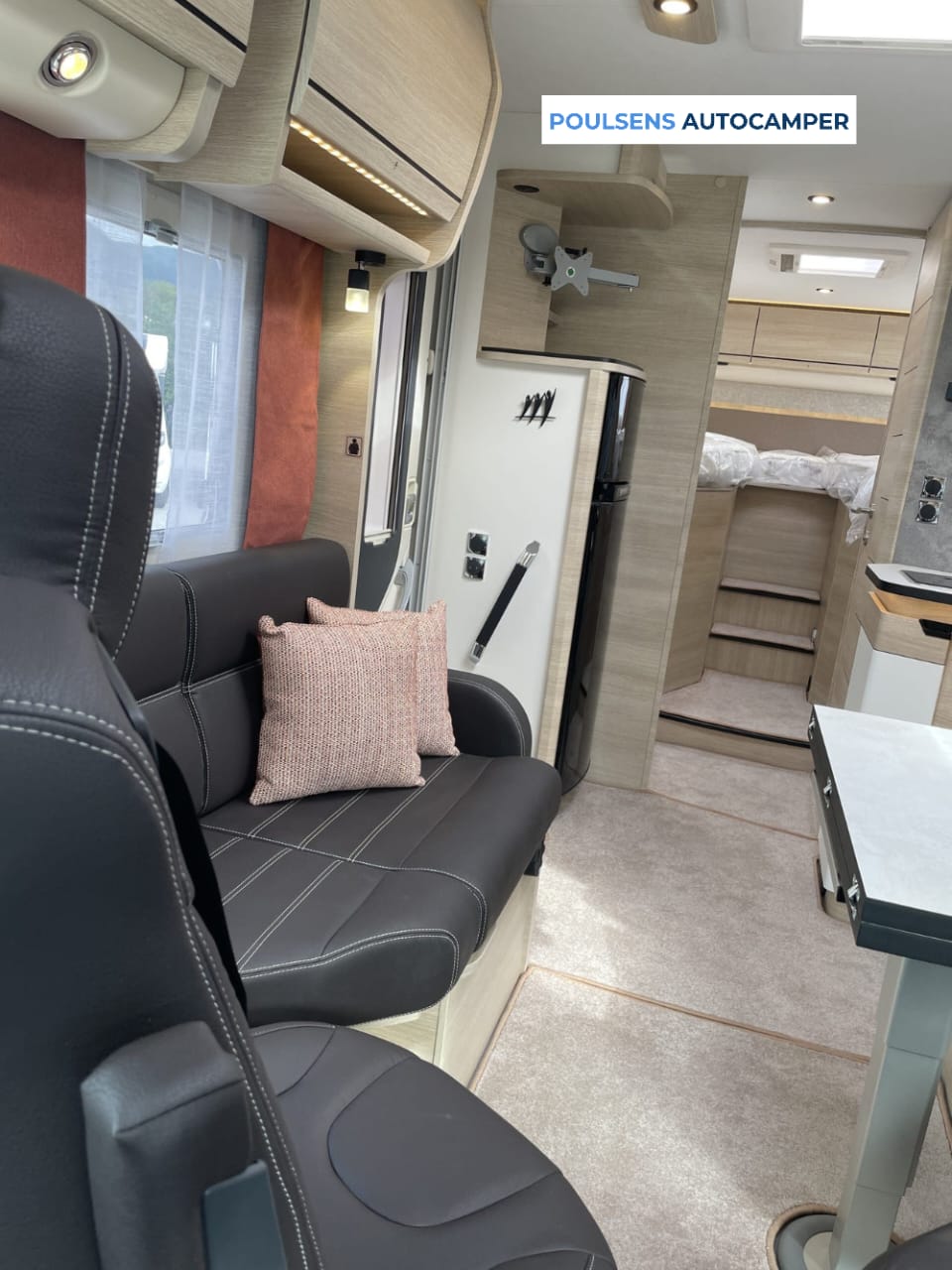 Salon intérieur du Rapido 866F