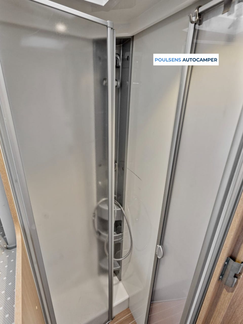 Salon intérieur du Sunlight T68