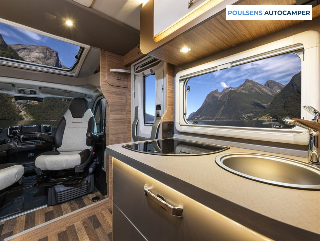 Cuisine du camping-car semi-intégré Weinsberg CaraCompact Pepper 600 MEG 2026 